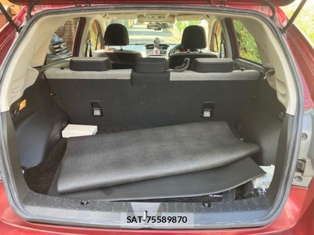 Subaru XV HYBRID 2014-01 8369072-10