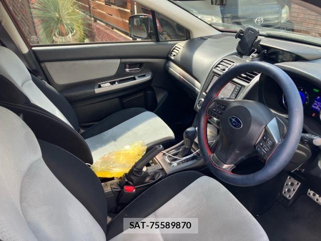 Subaru XV HYBRID 2014-01 8369072-15