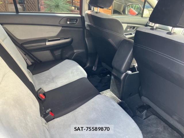 Subaru XV HYBRID 2014-01 8369072-17