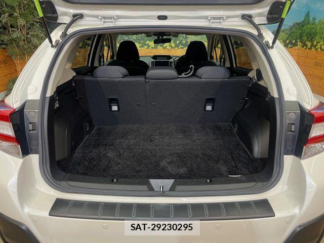 Subaru XV HYBRID 2018-12 8458535-11