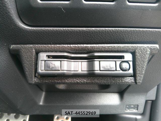 Subaru XV HYBRID 2022-12 8527561-6