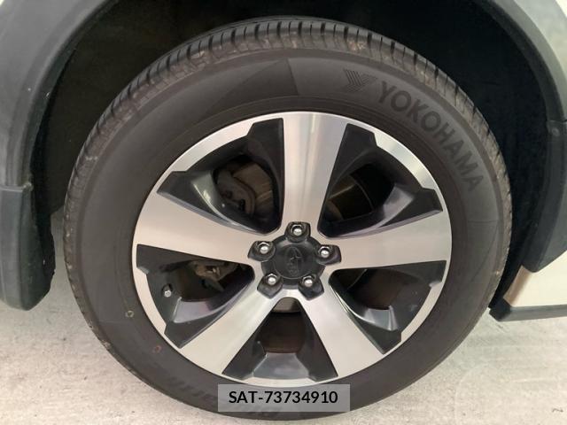 Subaru XV HYBRID 2013-11 8563695-9