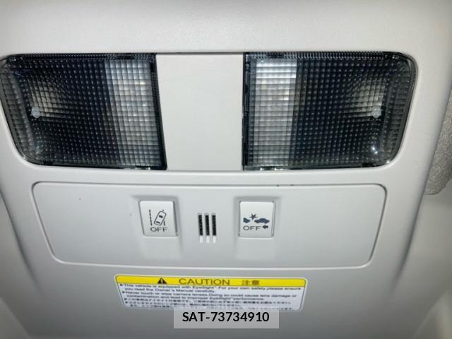 Subaru XV HYBRID 2013-11 8563695-21