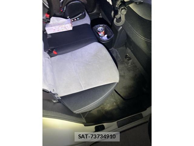 Subaru XV HYBRID 2013-11 8563695-29
