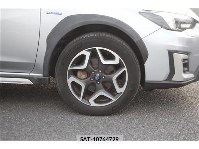 Subaru XV HYBRID 2019-06 8563693-17