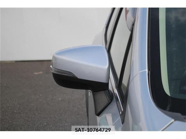 Subaru XV HYBRID 2019-06 8563693-25