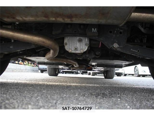 Subaru XV HYBRID 2019-06 8563693-29