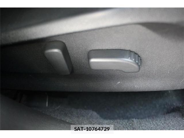 Subaru XV HYBRID 2019-06 8563693-5