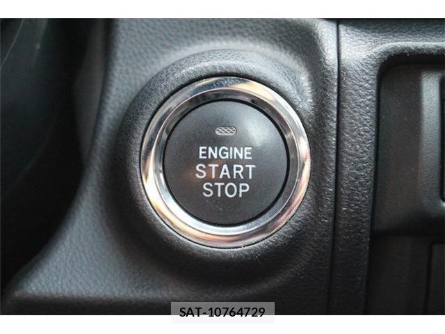 Subaru XV HYBRID 2019-06 8563693-8