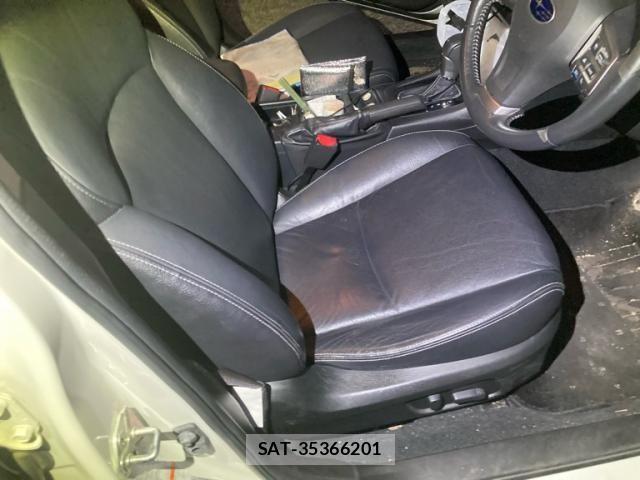 Subaru XV HYBRID 2013-09 8629147-5