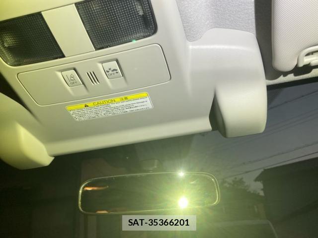 Subaru XV HYBRID 2013-09 8629147-8