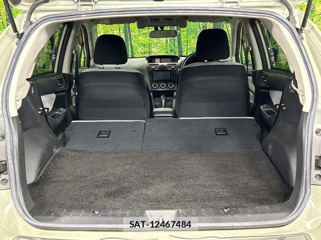 Subaru XV HYBRID 2014-06 8629143-10