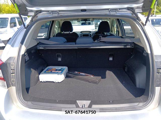 Subaru XV HYBRID 2022-08 8666977-6