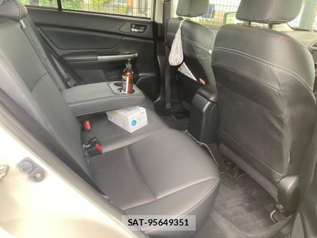 Subaru XV HYBRID 2015-12 8666978-9