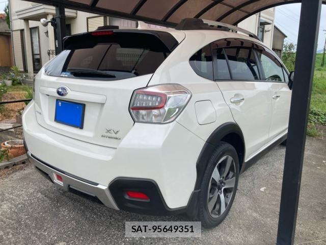 Subaru XV HYBRID 2015-12 8666978-3