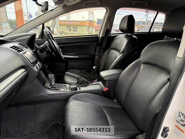 Subaru XV HYBRID 2014-02 8661823-16
