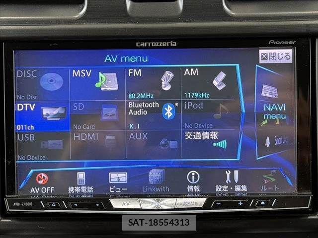 Subaru XV HYBRID 2014-02 8661823-29