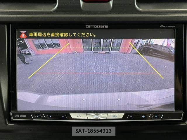 Subaru XV HYBRID 2014-02 8661823-3