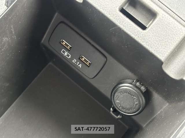 Subaru XV HYBRID 2020-03 8661816-19
