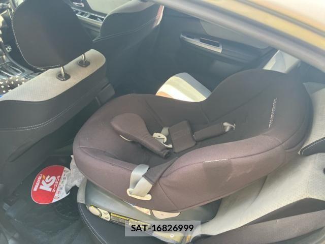 Subaru XV HYBRID 2014-02 8686677-11