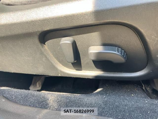 Subaru XV HYBRID 2014-02 8686677-18
