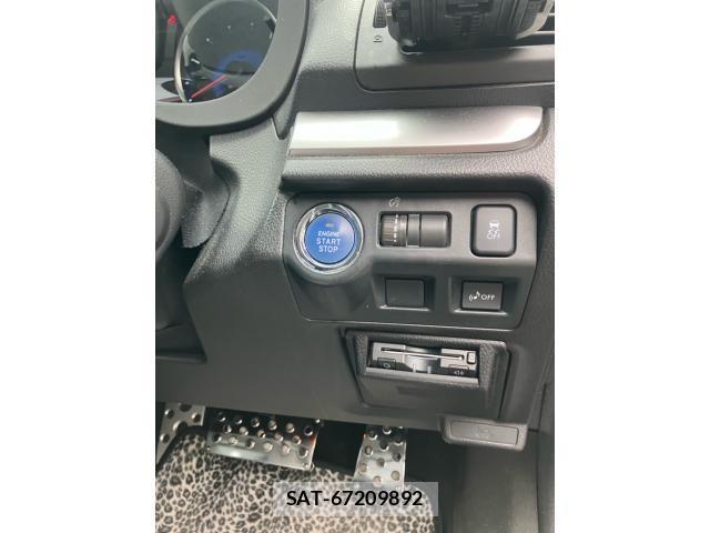 Subaru XV HYBRID 2013-07 8746134-21