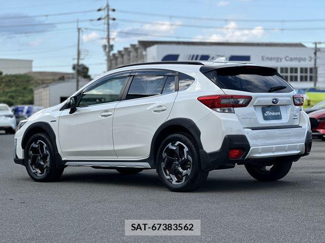Subaru XV HYBRID 2021-02 8746124-25