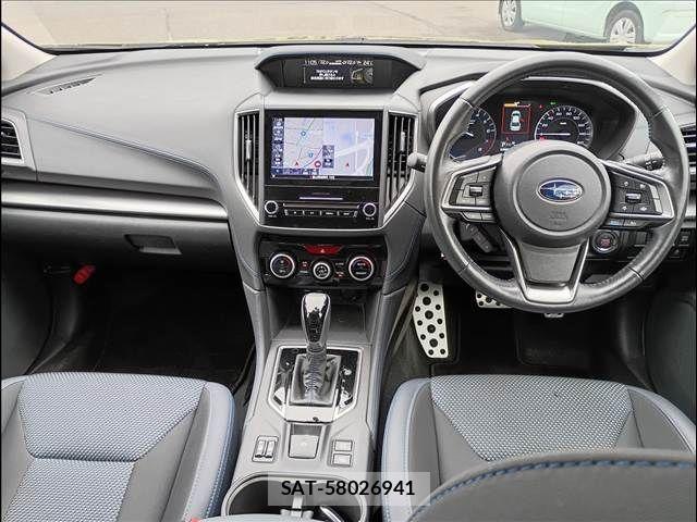 Subaru XV HYBRID 2022-02 8831857-1