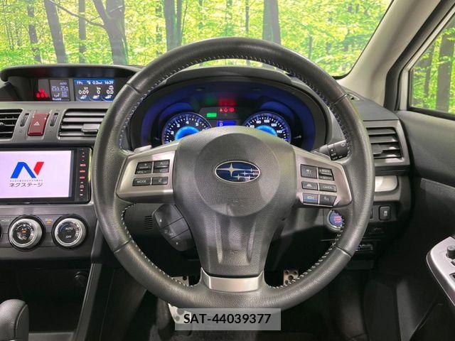Subaru XV HYBRID 2014-04 8831859-11