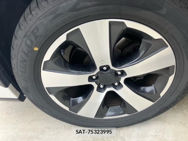 Subaru XV HYBRID 2013-09 8850760-11