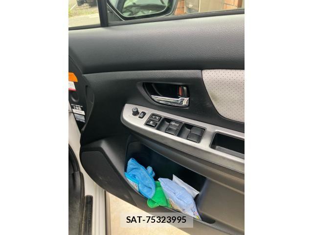 Subaru XV HYBRID 2013-09 8850760-18