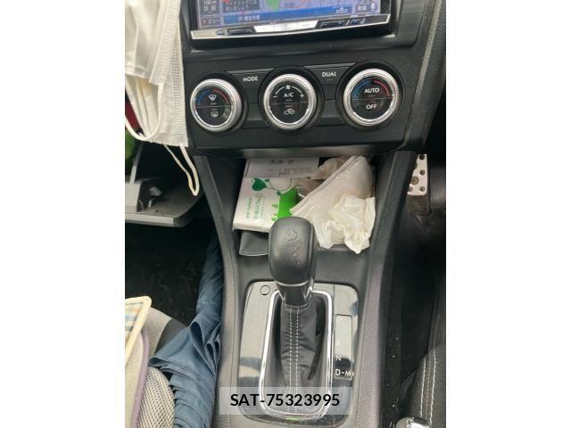 Subaru XV HYBRID 2013-09 8850760-23