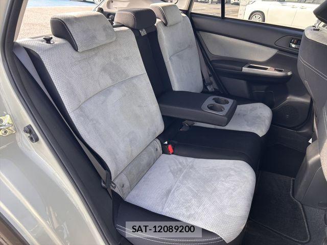 Subaru XV HYBRID 2013-07 8882416-13