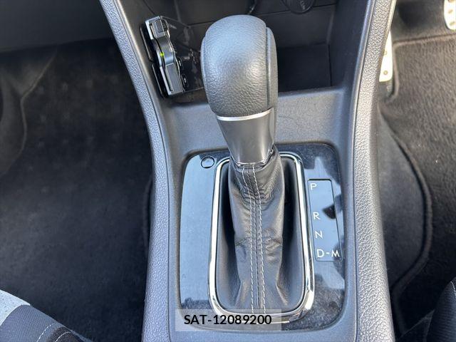 Subaru XV HYBRID 2013-07 8882416-22