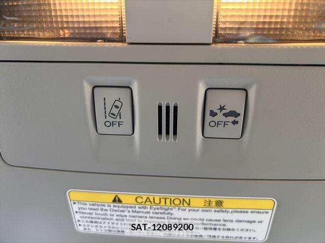 Subaru XV HYBRID 2013-07 8882416-25