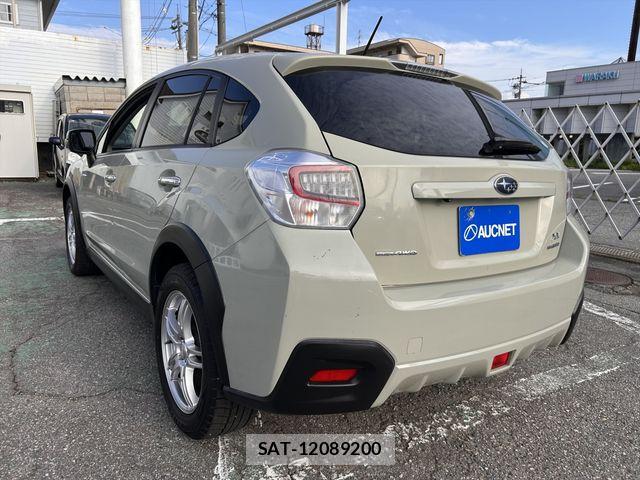 Subaru XV HYBRID 2013-07 8882416-6