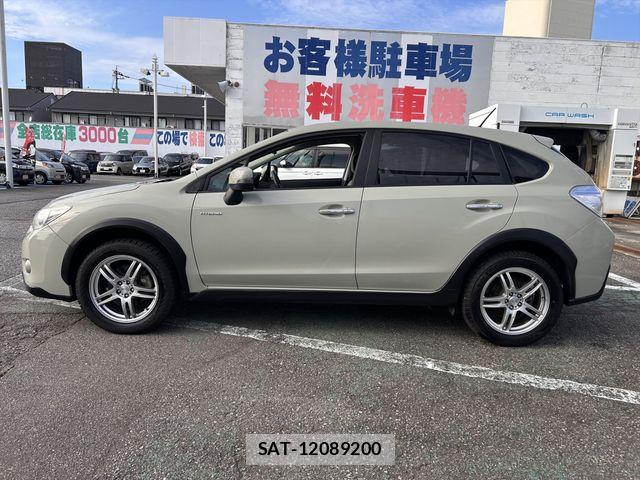 Subaru XV HYBRID 2013-07 8882416-7