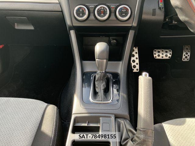 Subaru XV HYBRID 2013-09 8882417-22