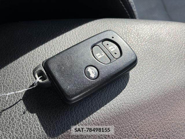 Subaru XV HYBRID 2013-09 8882417-25