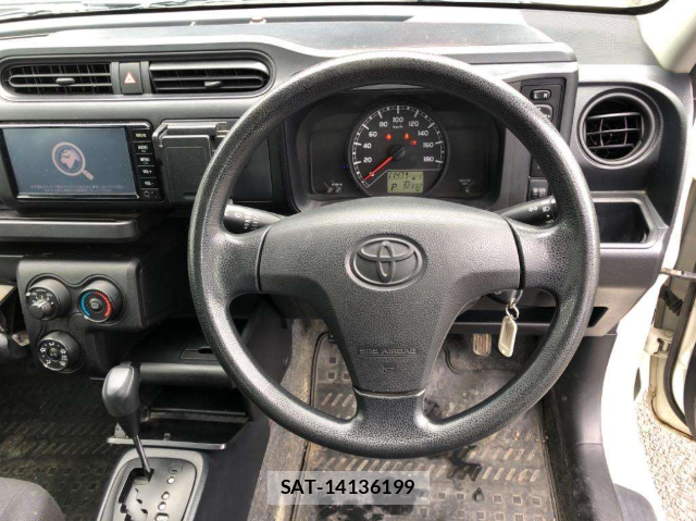 Toyota SUCCEED 2018 1347598-5