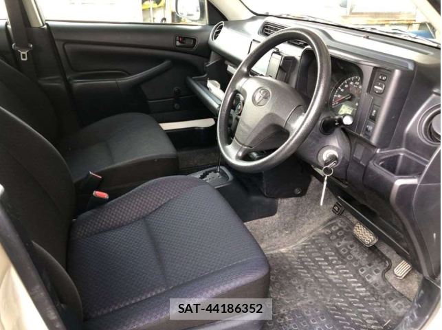 Toyota SUCCEED 2018 1347599-4