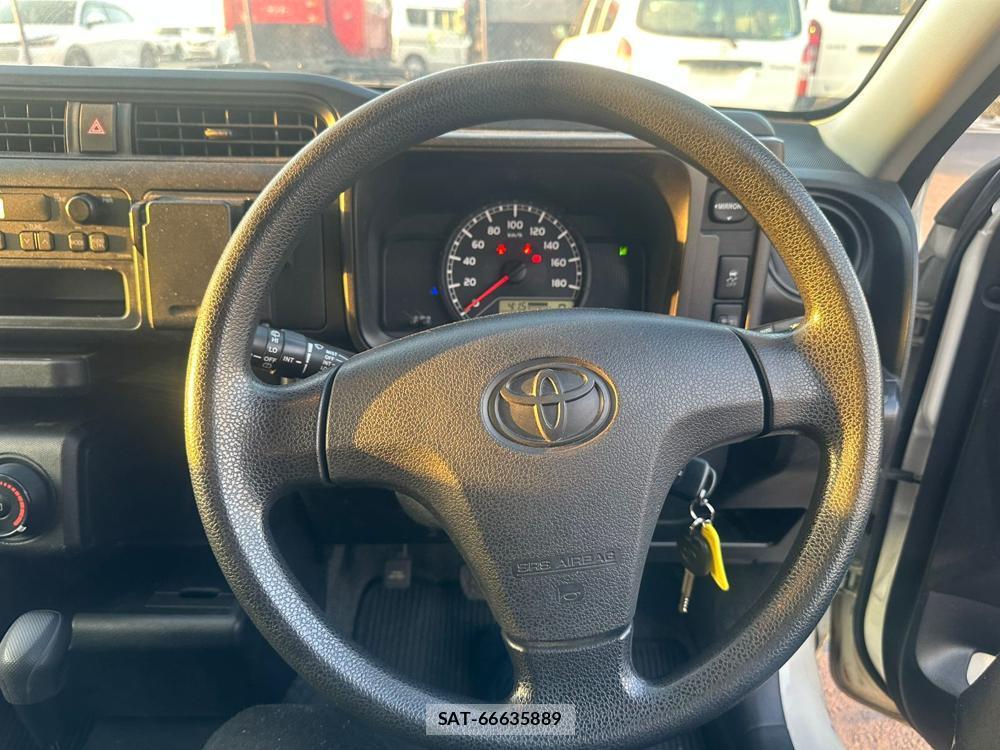 Toyota SUCCEED 2019 2317720-13