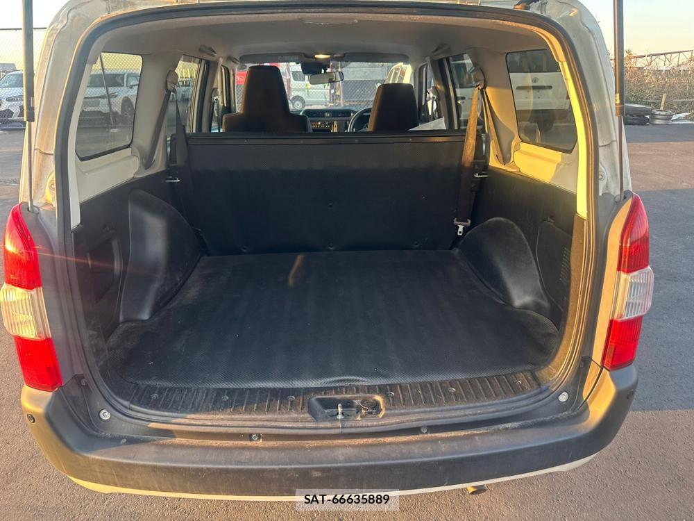 Toyota SUCCEED 2019 2317720-24