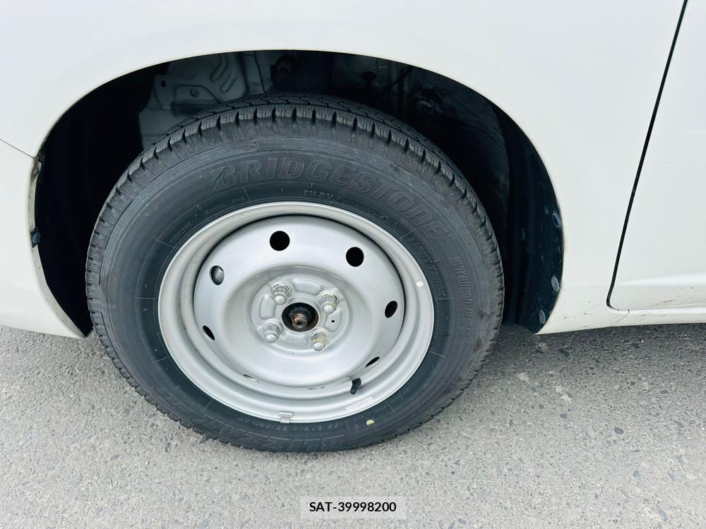 Toyota SUCCEED 2019 6158376-30