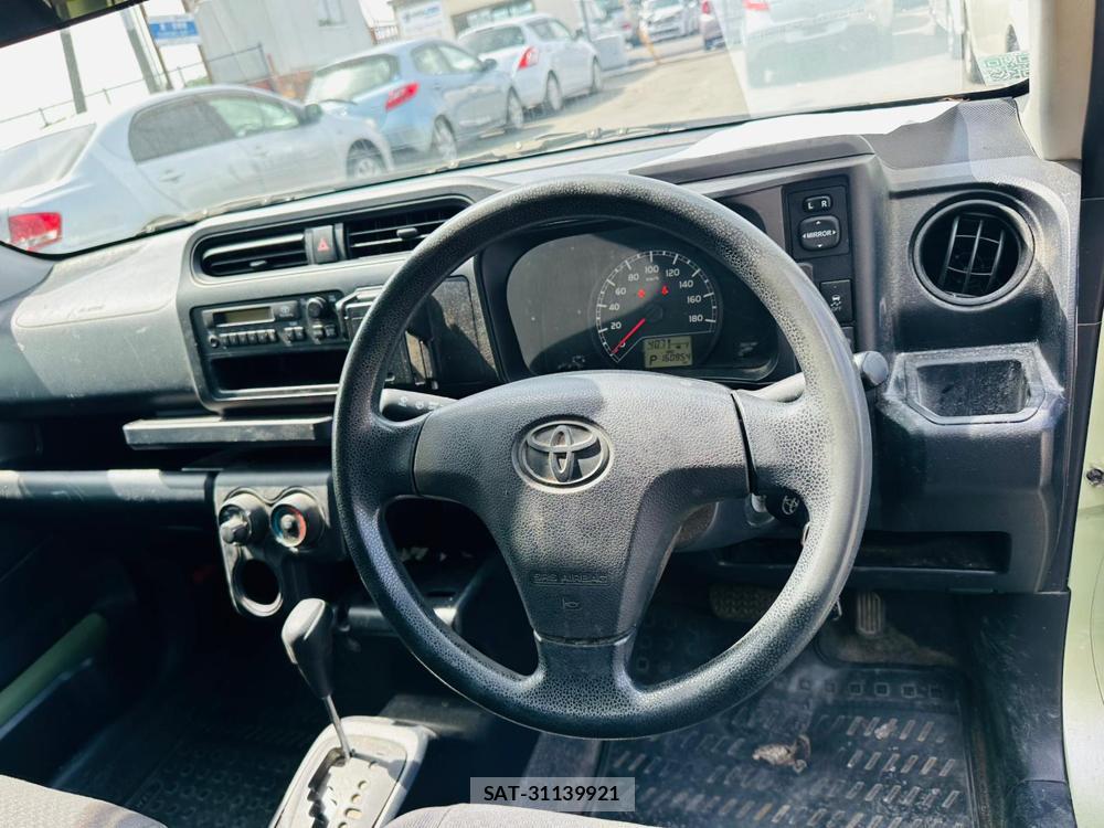 Toyota SUCCEED 2015 7013709-14
