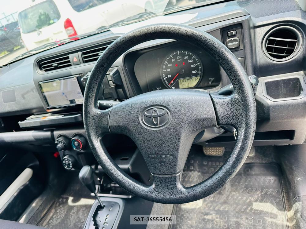 Toyota SUCCEED 2019-11 7536914-14