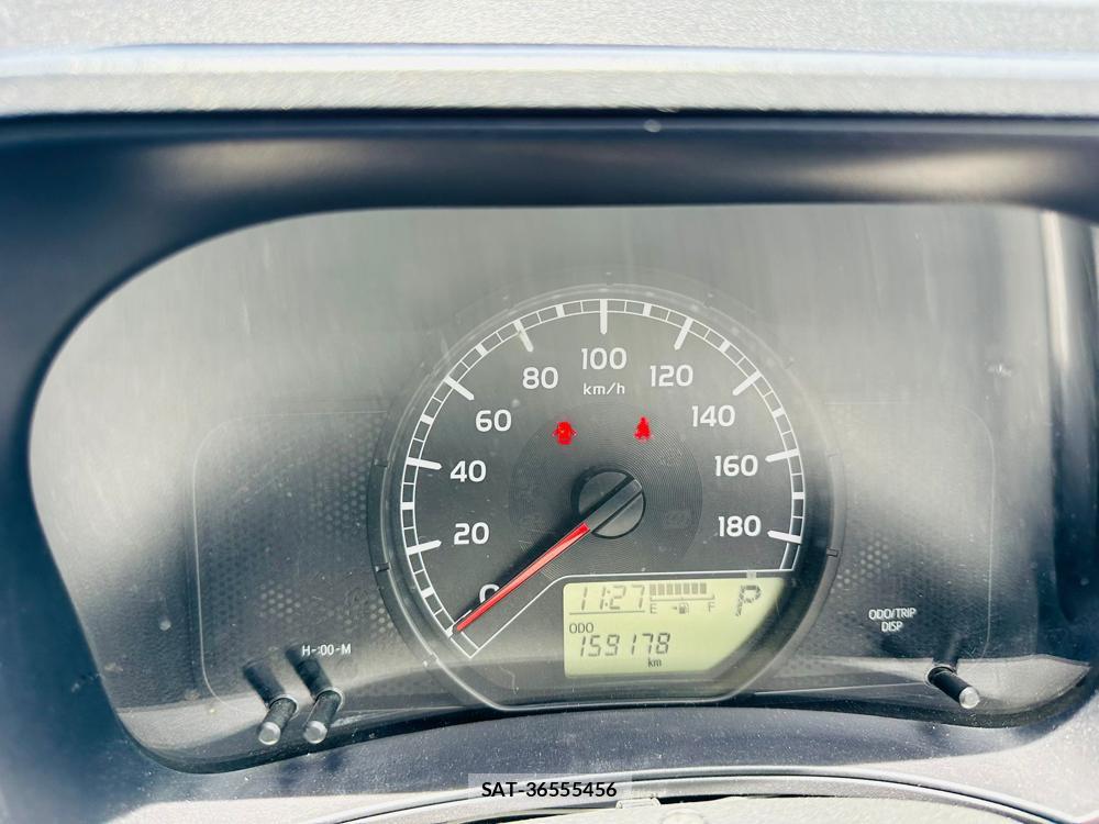 Toyota SUCCEED 2019-11 7536914-15