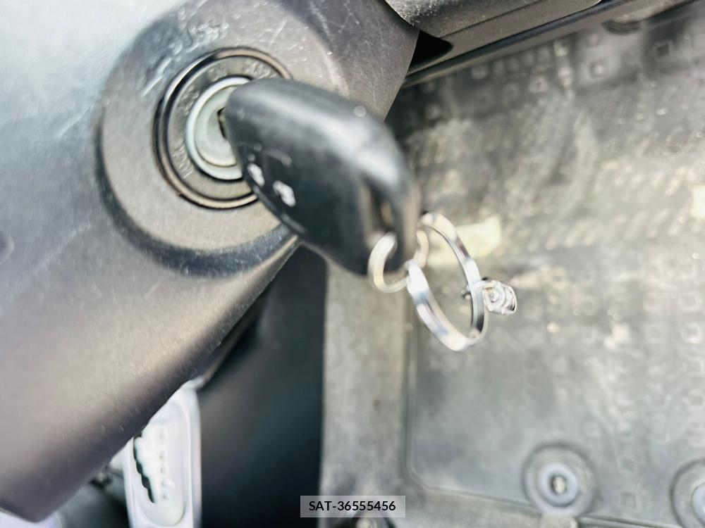 Toyota SUCCEED 2019-11 7536914-16