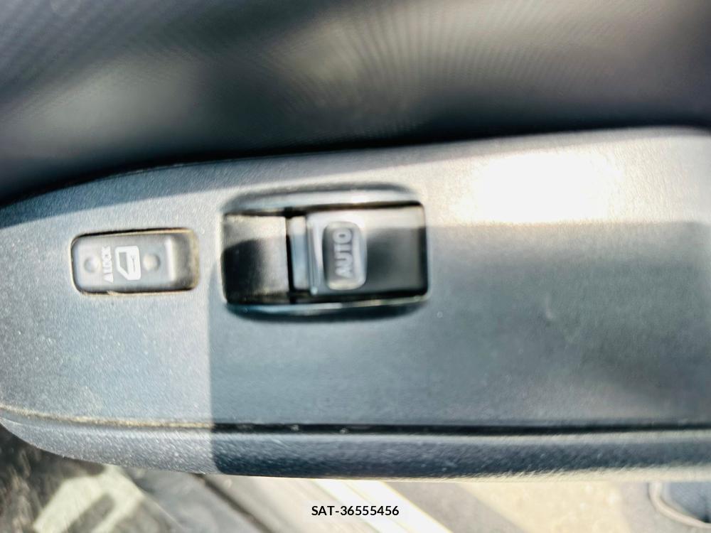 Toyota SUCCEED 2019-11 7536914-21