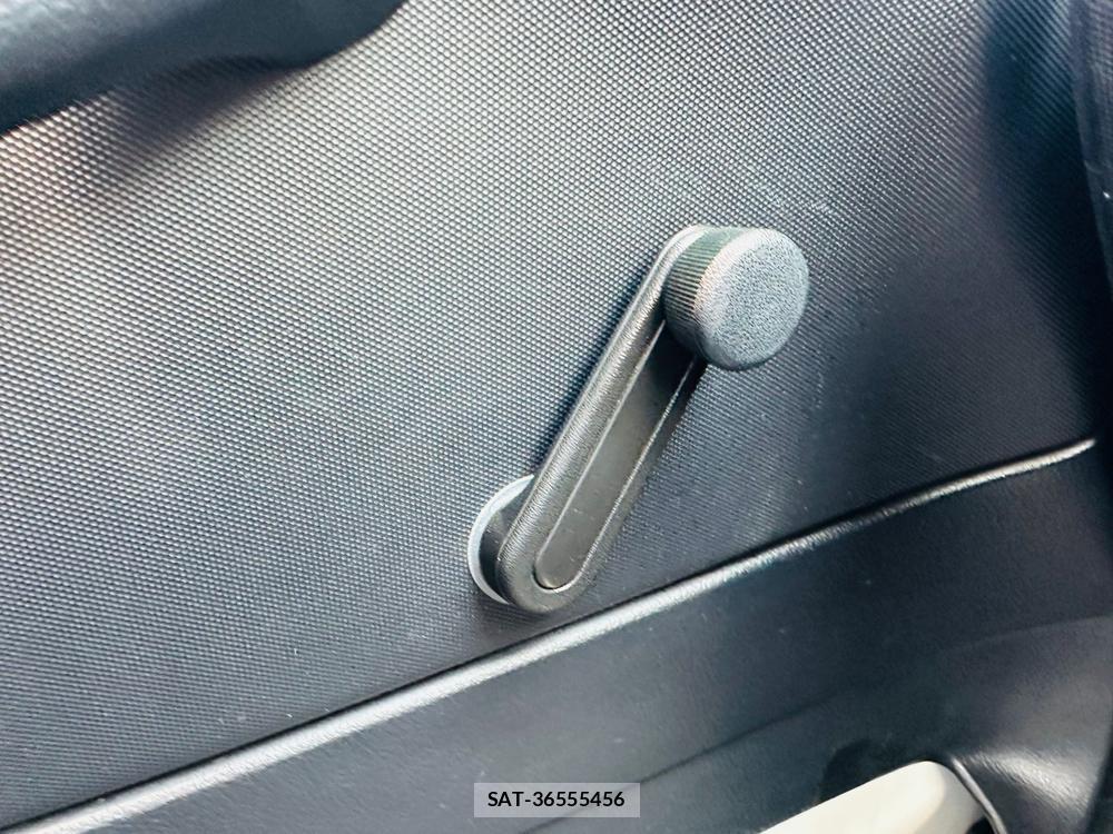 Toyota SUCCEED 2019-11 7536914-23